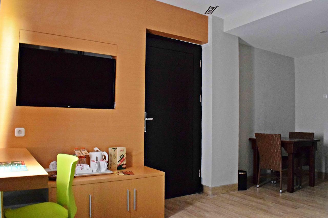 Meotel Пурвокерто Екстер'єр фото