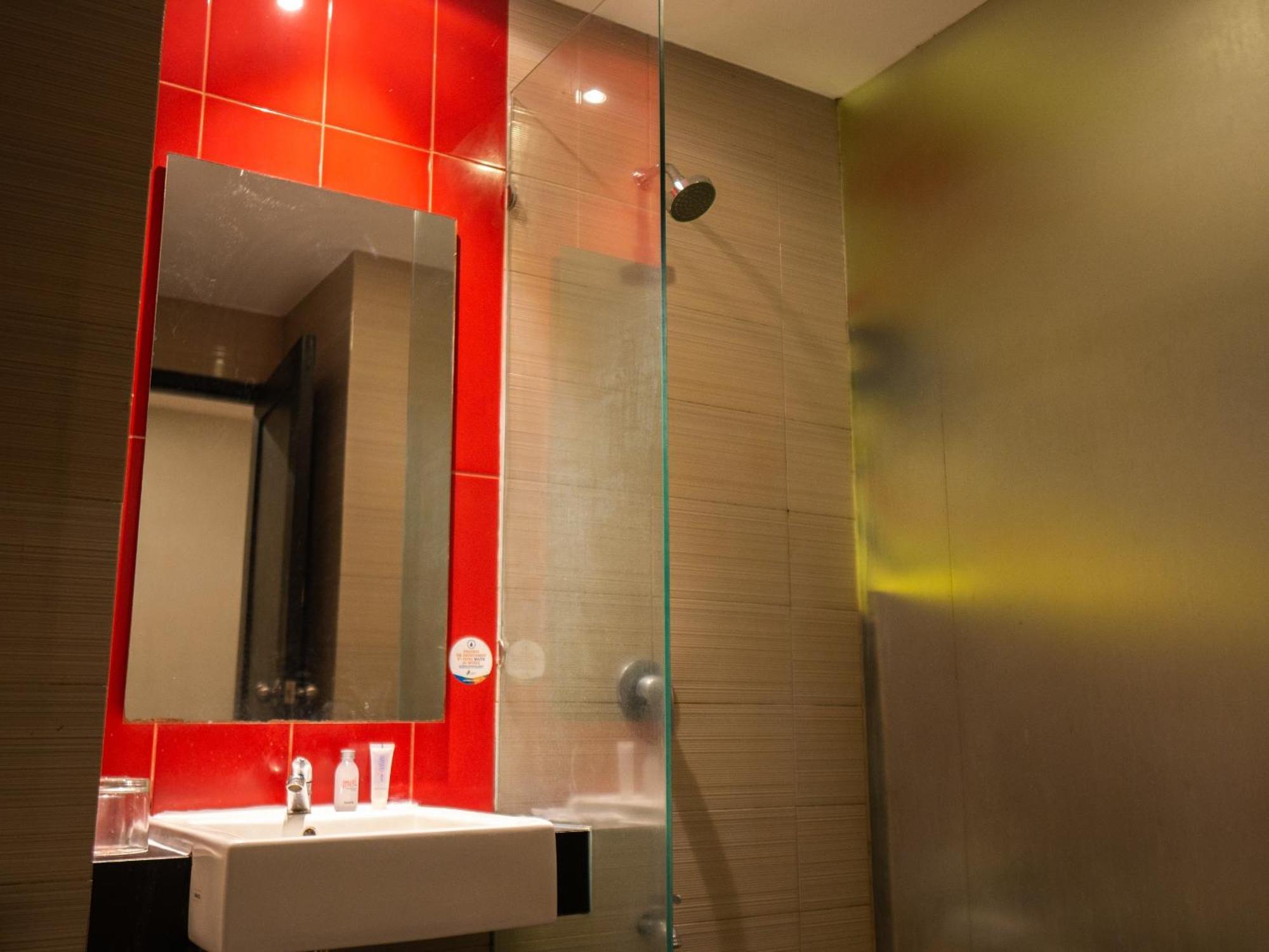 Meotel Пурвокерто Екстер'єр фото
