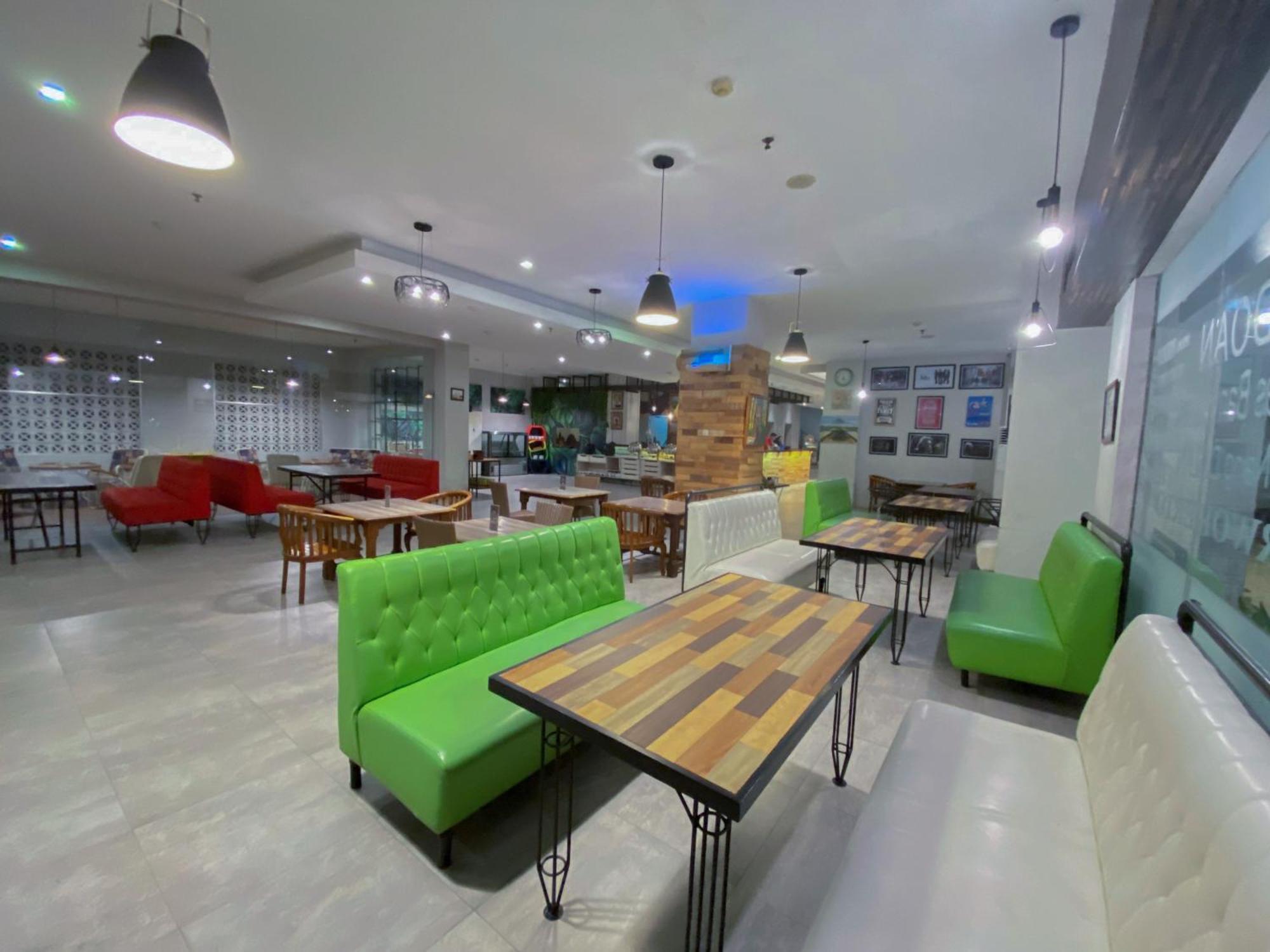 Meotel Пурвокерто Екстер'єр фото